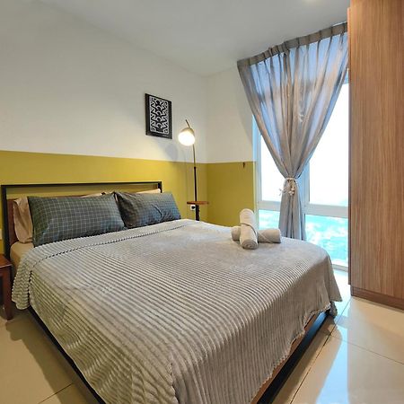 ג'והור בהרו D'Esplanande Residence Homestay By Welcome Home חדר תמונה