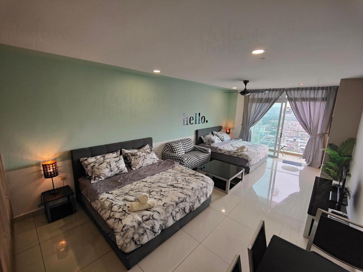 ג'והור בהרו D'Esplanande Residence Homestay By Welcome Home מראה חיצוני תמונה